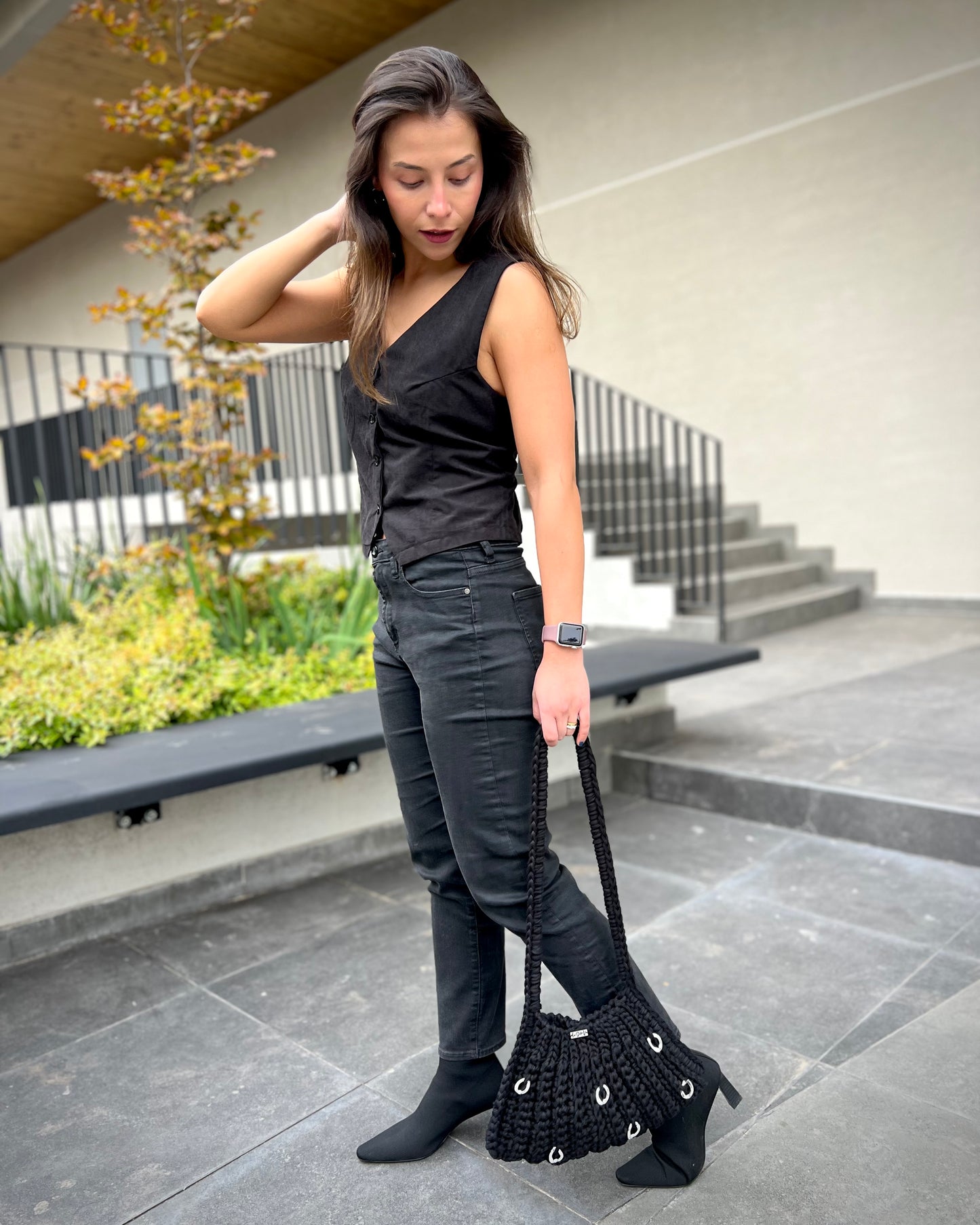 VEST CUPRO NEGRO.