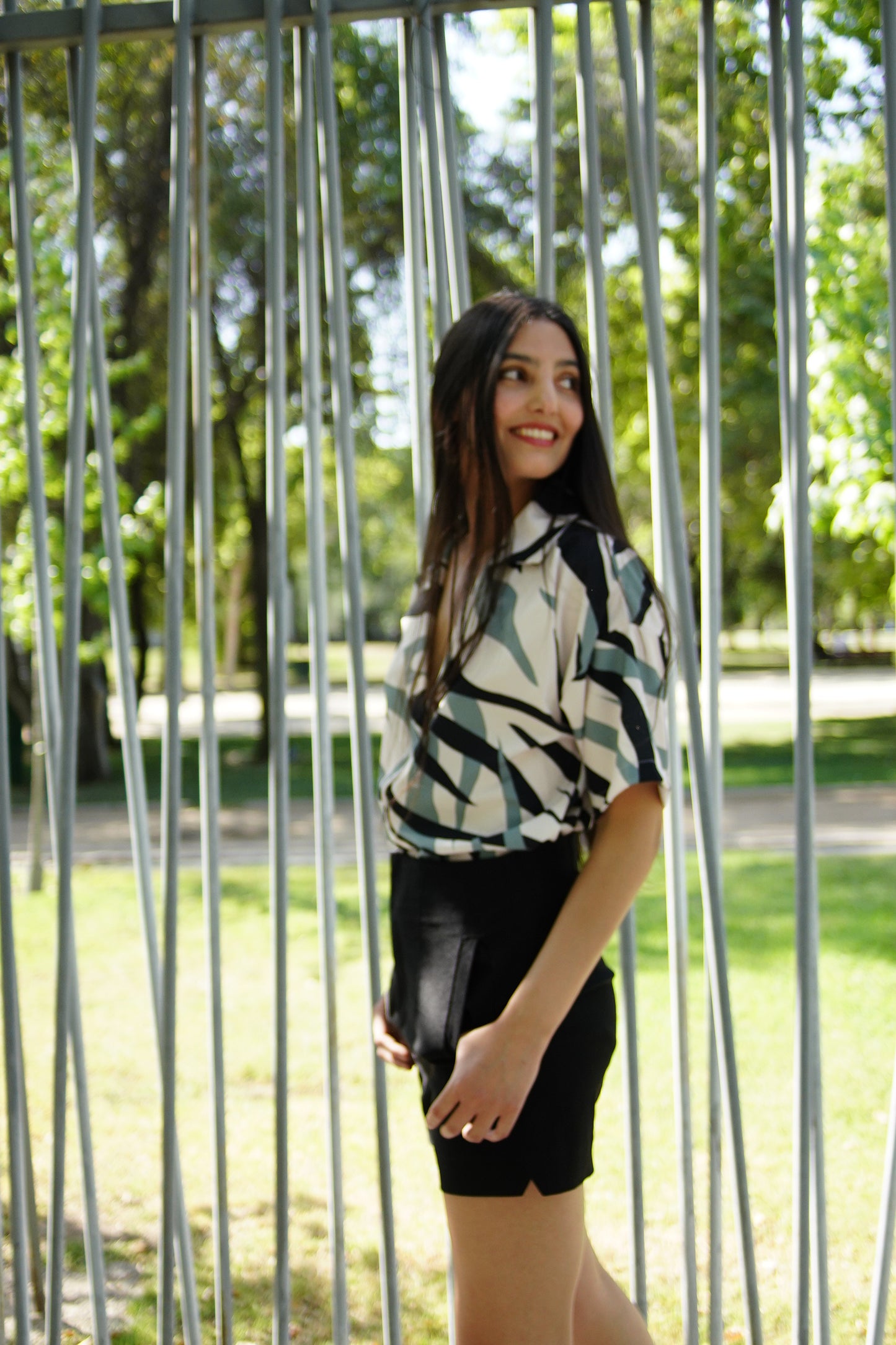 CAMISA LARGA MAHE.