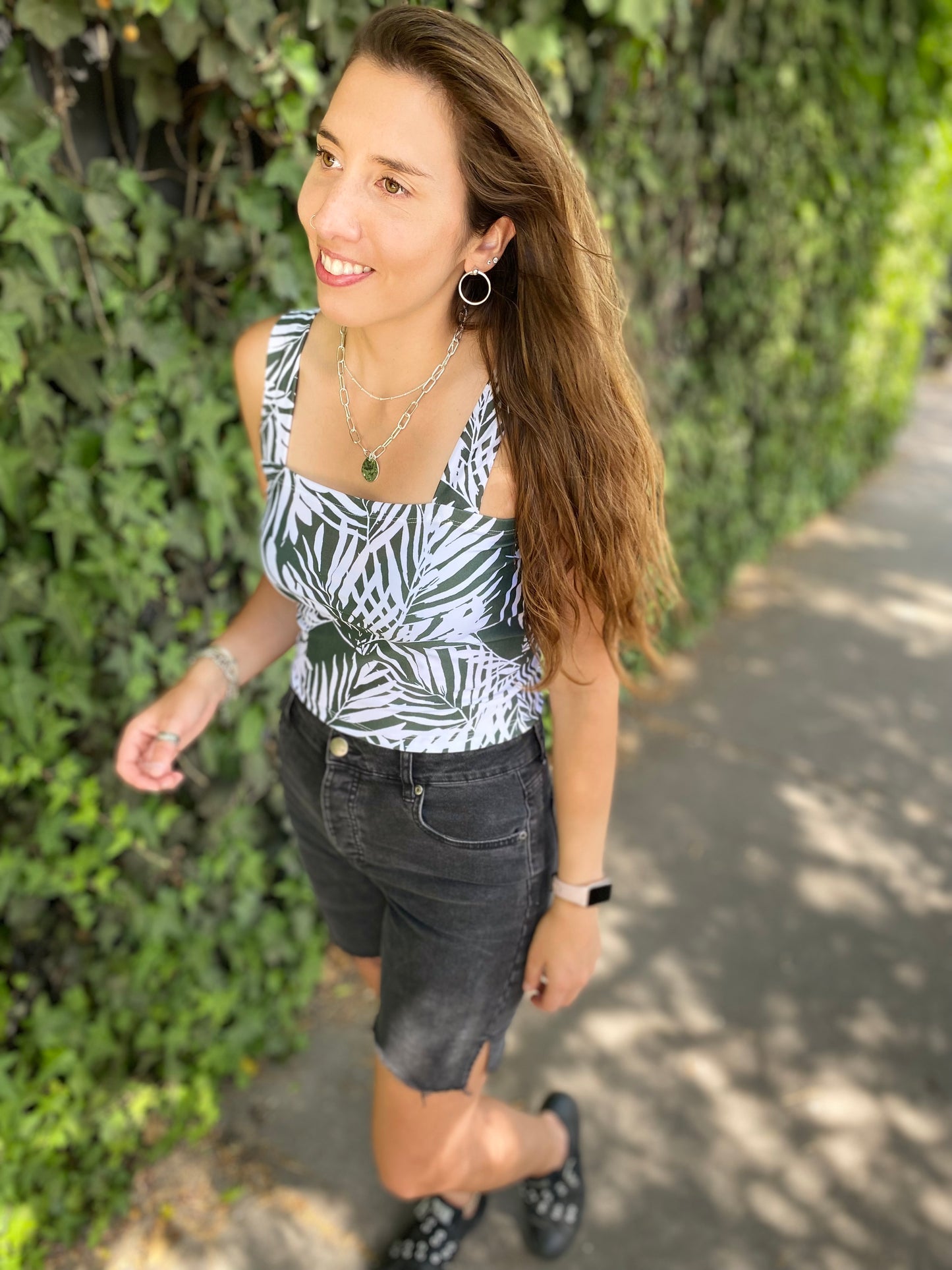 CROP TOP CUADRADO VERDE.