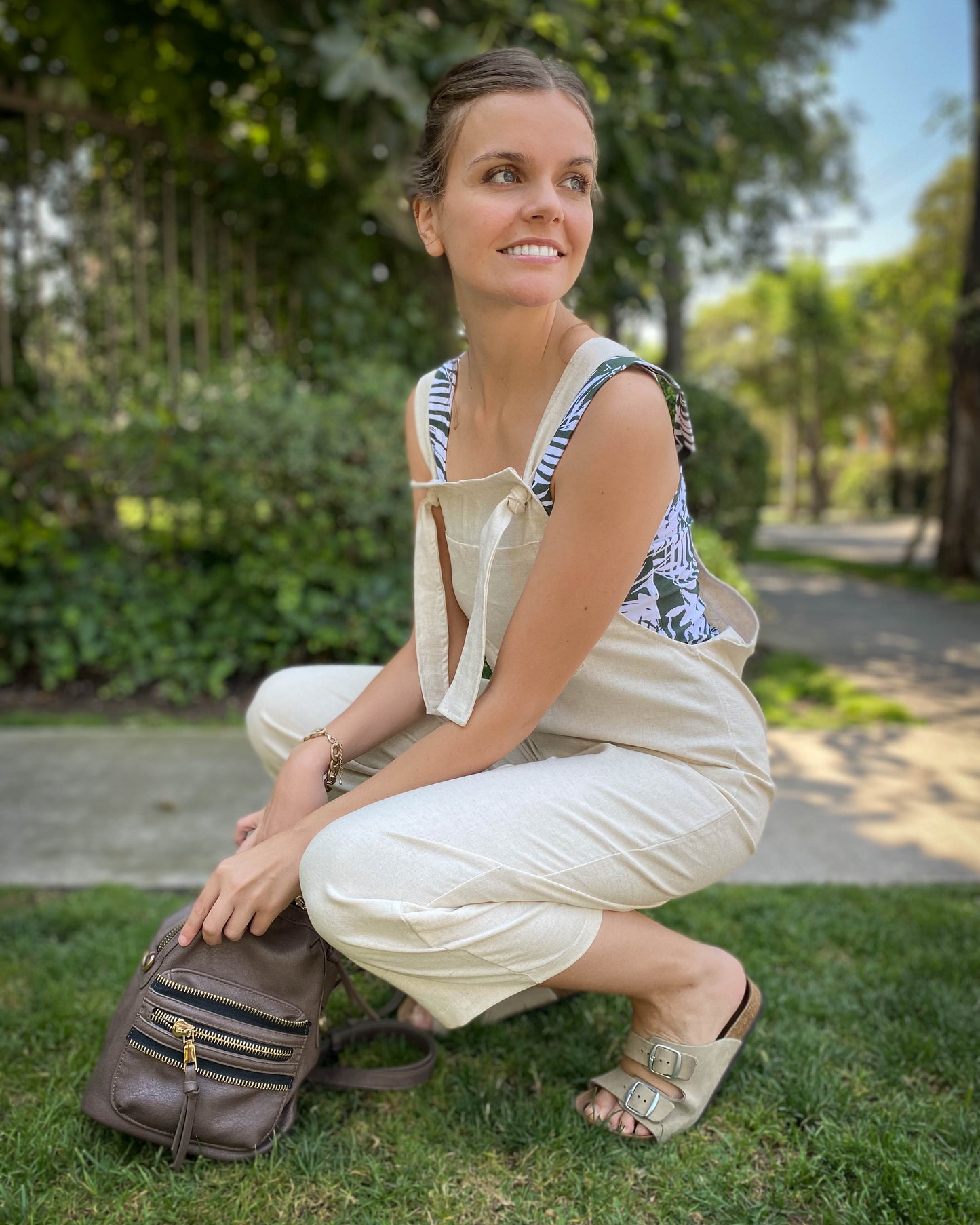JARDINERA LINO LARGA BEIGE.