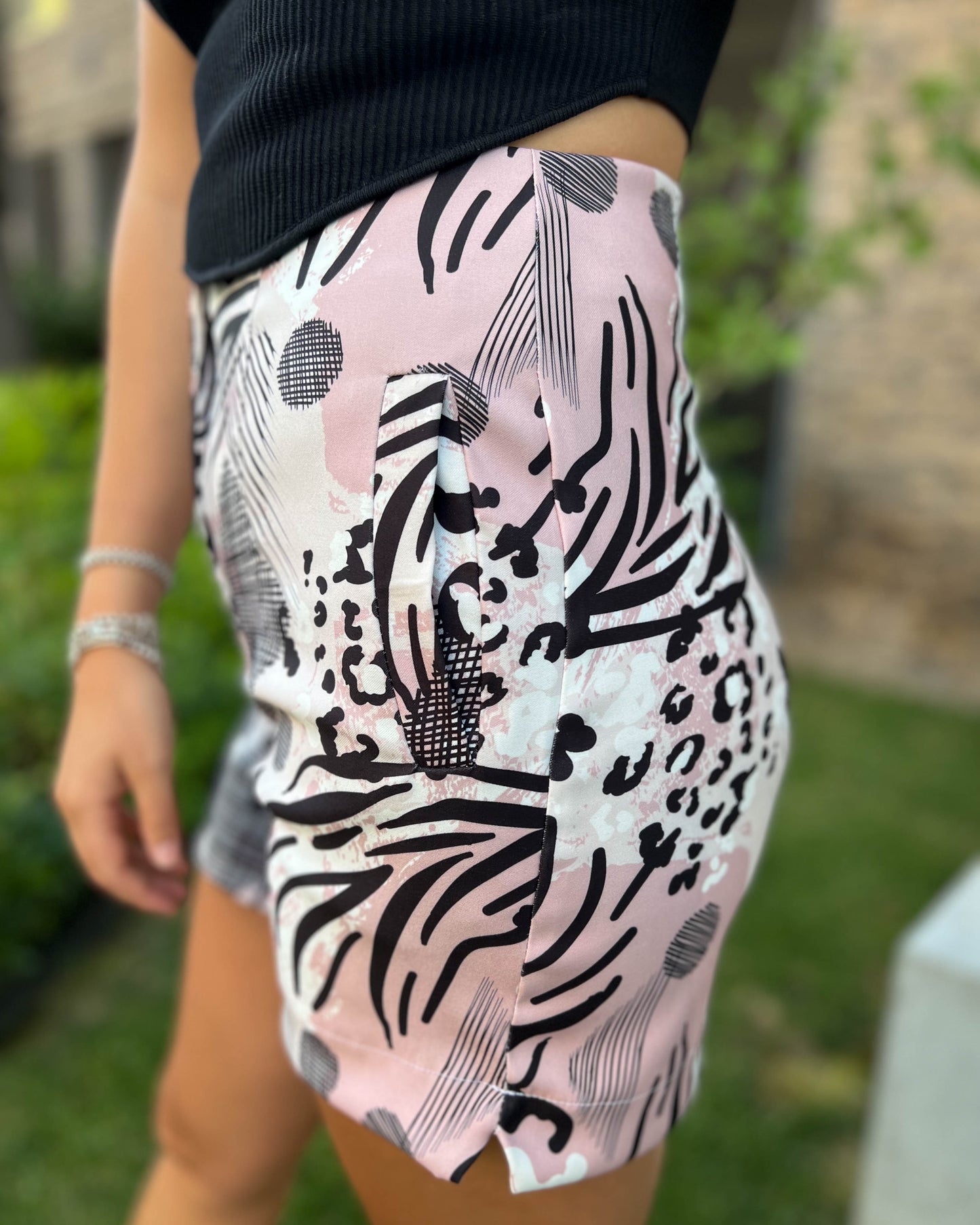 SHORT SASTRERO PRINT.
