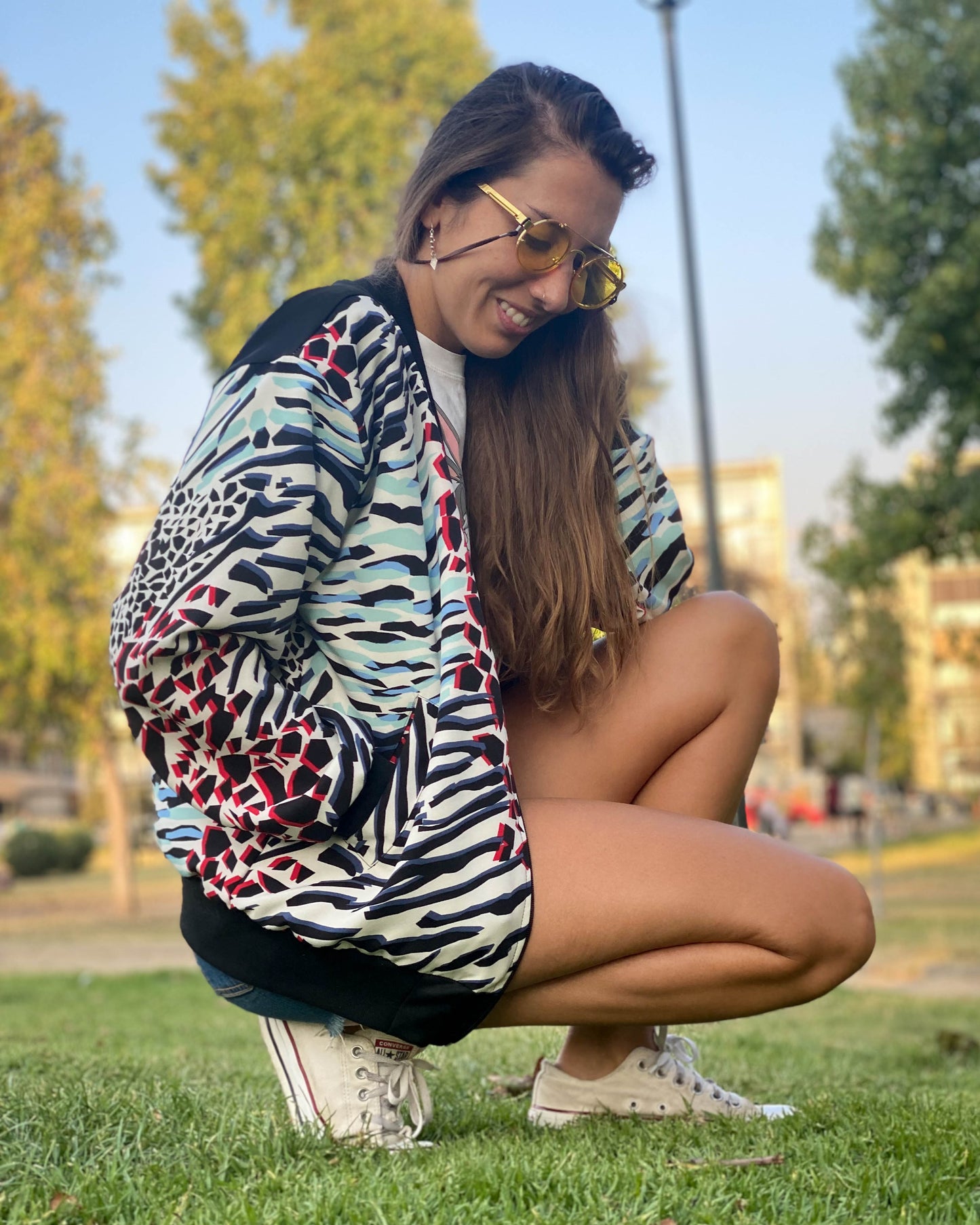 BOMBER JACKET PARTY ROJO.