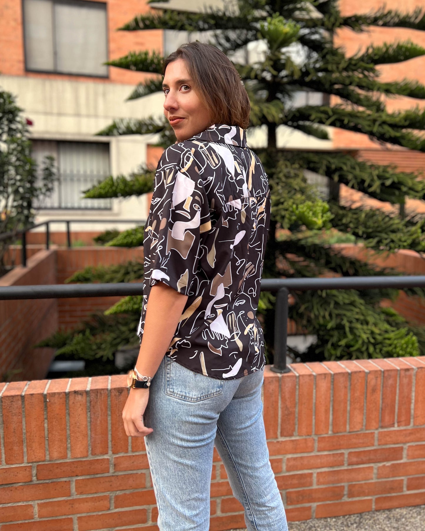 CAMISA MARIANA.