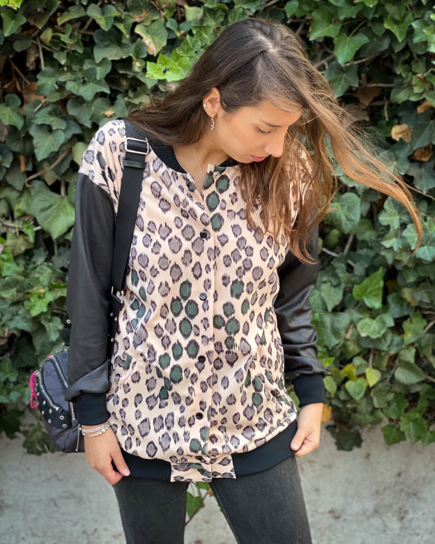 BOMBER PRINT ROSE LARGA.